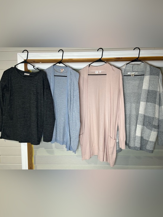 GAP Sweaters - Bundle of Medium Shirts